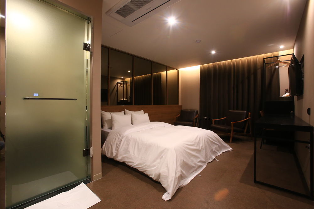 Yeoksam Hotel Star Premier Seoul Bagian luar foto
