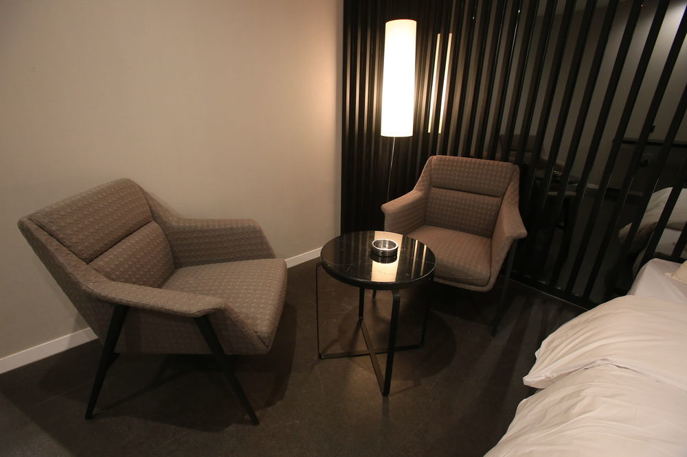 Yeoksam Hotel Star Premier Seoul Bagian luar foto