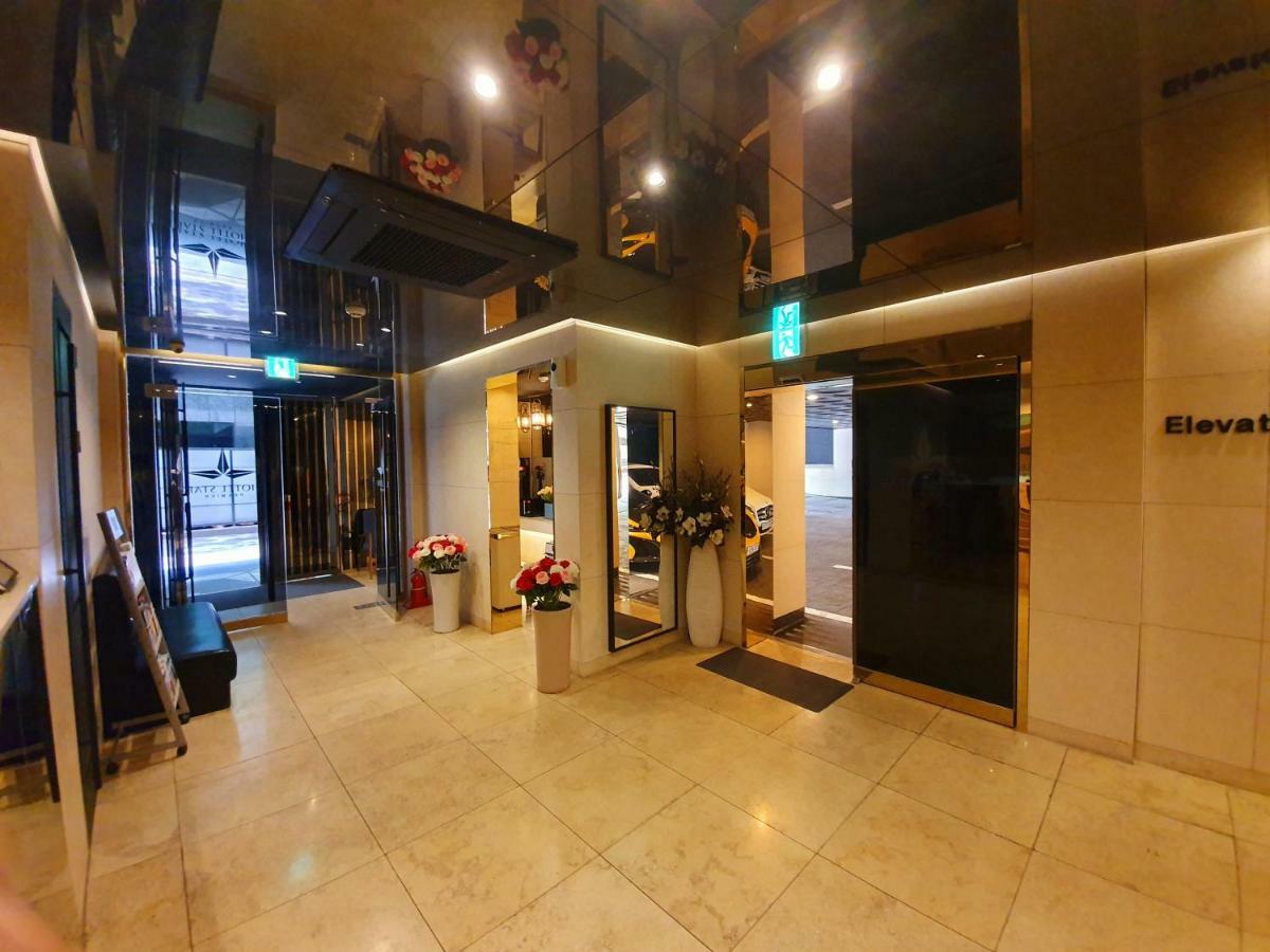 Yeoksam Hotel Star Premier Seoul Bagian luar foto